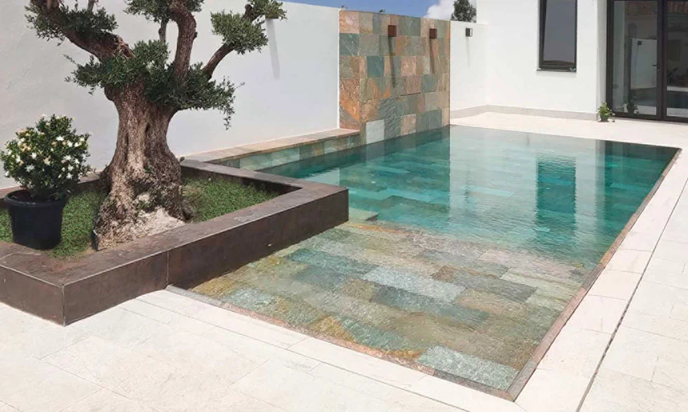 Aquanur construcción de piscina gres porcelánico de rosa-gres
